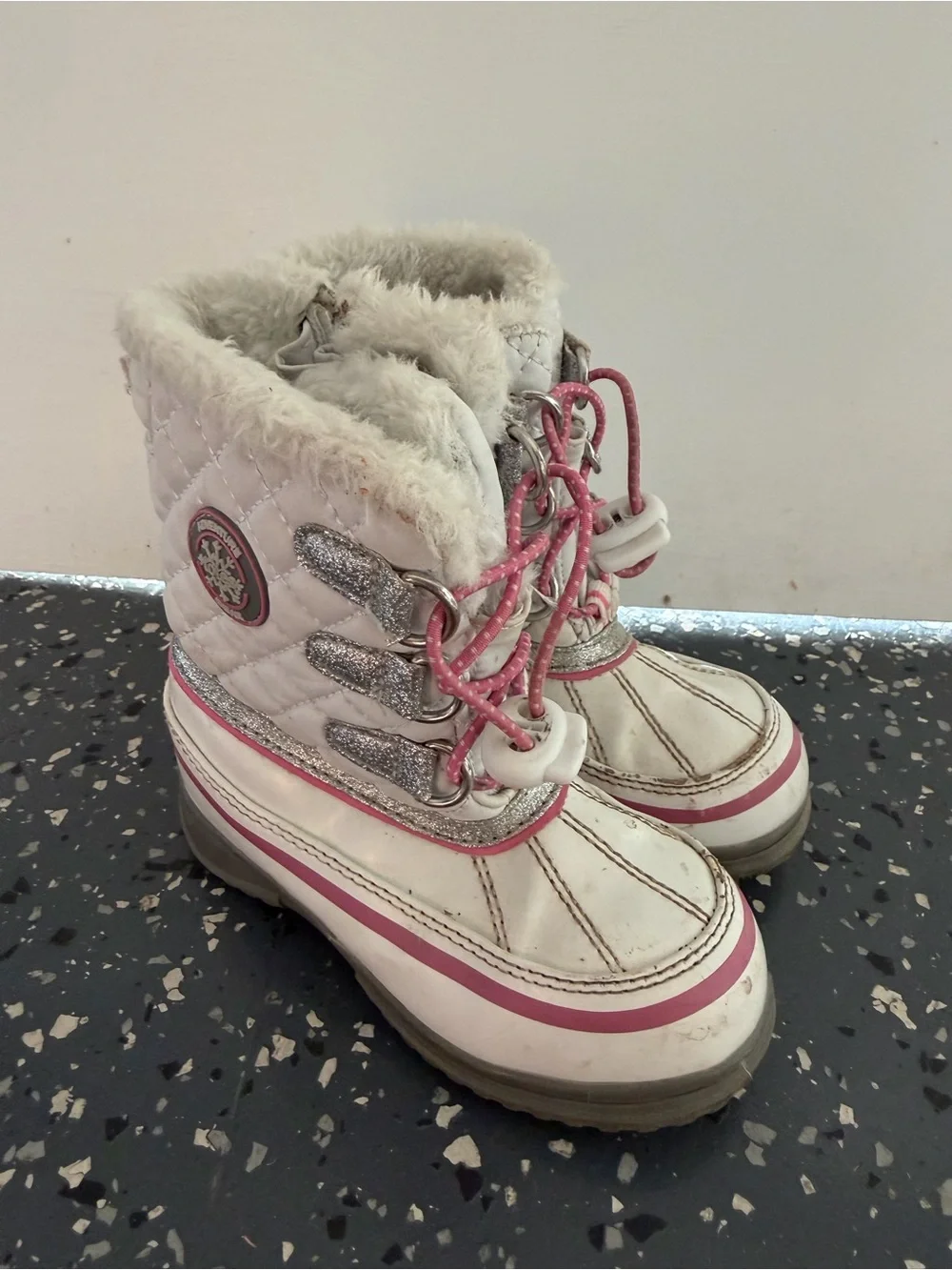 Totes Girls White and Pink Faux-Fur Winter Snow Boots